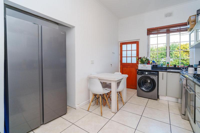 2 Bedroom Property for Sale in Harfield Village Western Cape